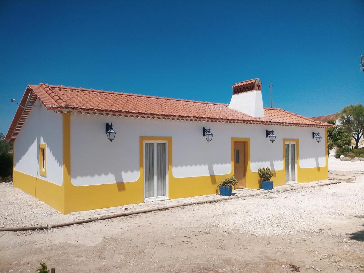 Glamping Turquesa, Feel And Relax In A Wood House Guest House Corredoura Exterior photo